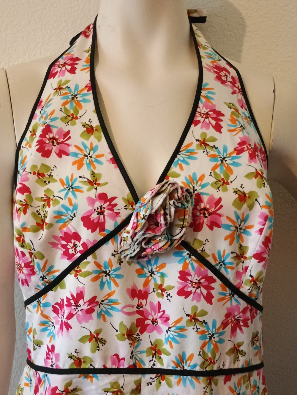 Floral Halter Midi Dress - Pink/White - Picture 4 of 9